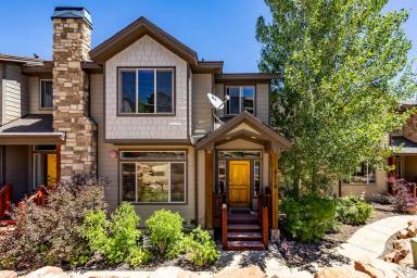 Main picture of 5440 Luge Ln