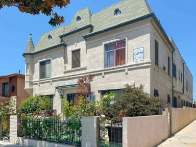 Main picture of 633 N Soto St