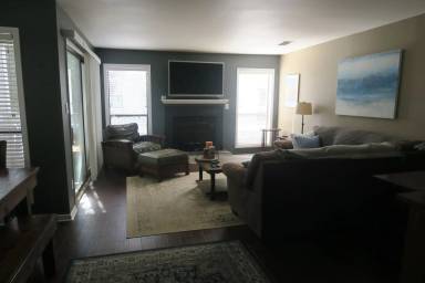 Main picture of 2900 Bente Way