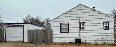 Main picture of 602 S Yale St