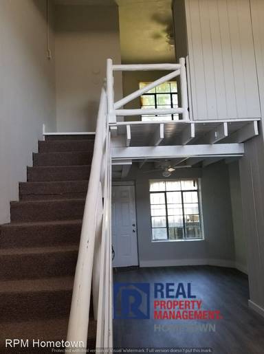 Main picture of 827 Park Ave