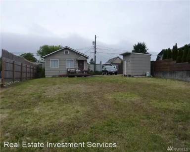 Main picture of 5114 N Bennett St