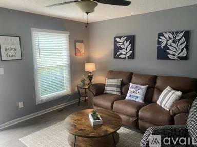 Main picture of 306 Emerald Dr