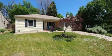Main picture of 6066 S Sycamore St