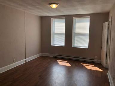 Main picture of 516 Dinwiddie St
