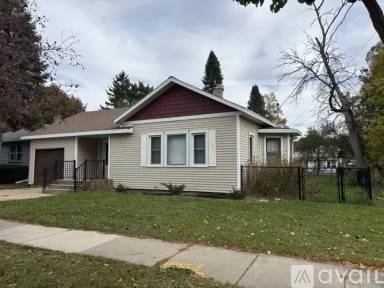 Main picture of 317 N Monroe St