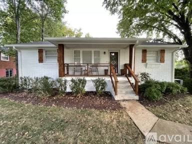 Main picture of 6404 Thunderbird Dr