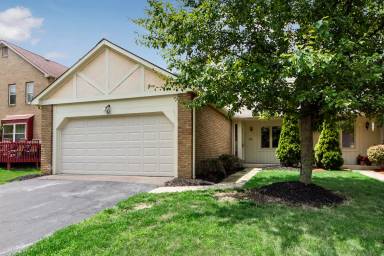 Main picture of 85 Groton Dr