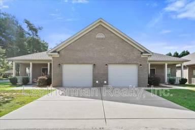 Main picture of 408 Senate St