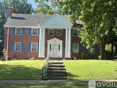 Main picture of 1347 W Sunset Ave