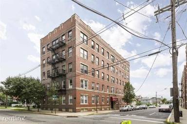 Main picture of 7812 Hudson Ave