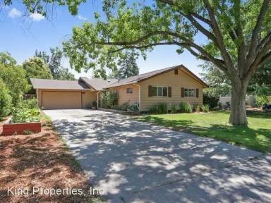 Main picture of 1302 Beech Ln