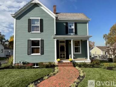 Main picture of 312 Cox St