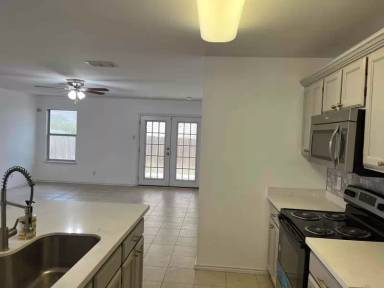 Main picture of 1735 Aransas Pass Dr
