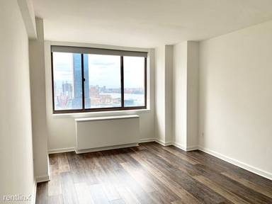 Main picture of 525 West 52nd