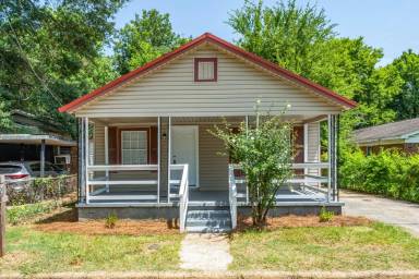 Main picture of 2692 22nd St