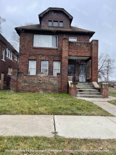 Main picture of 2741 Doris St
