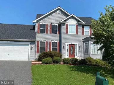 Main picture of 81 Landmark Dr