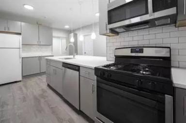 Main picture of 1708 Highland Ave