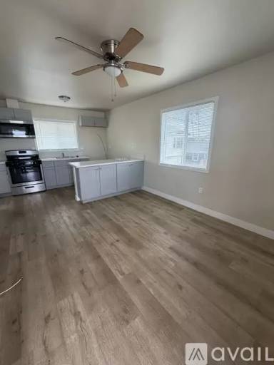 Main picture of 1941 Olive Ave