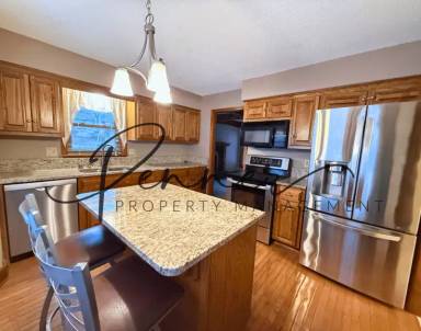 Main picture of 5804 N Indiana Ave