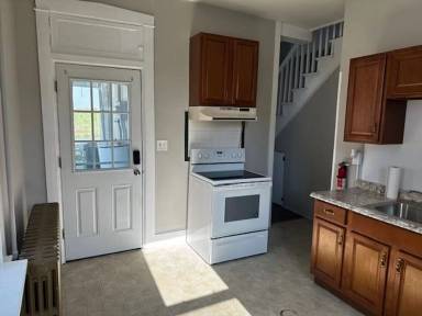 Main picture of 1232 Creek Rd
