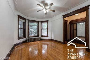 Main picture of 4323 N Damen Ave
