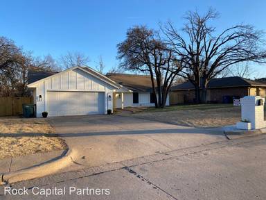 Main picture of 2004 Cheyenne Dr