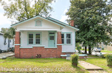 Main picture of 943 W 41st St