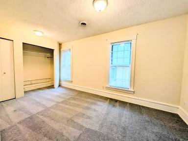 Main picture of 336 16th Ave NE