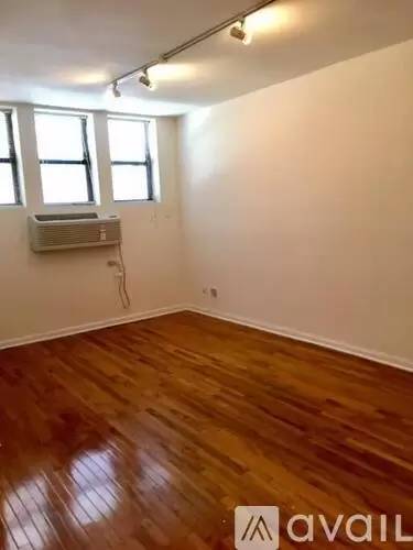 Main picture of Ann Lenore Apartments