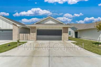 Main picture of 4315 N Sandplum St