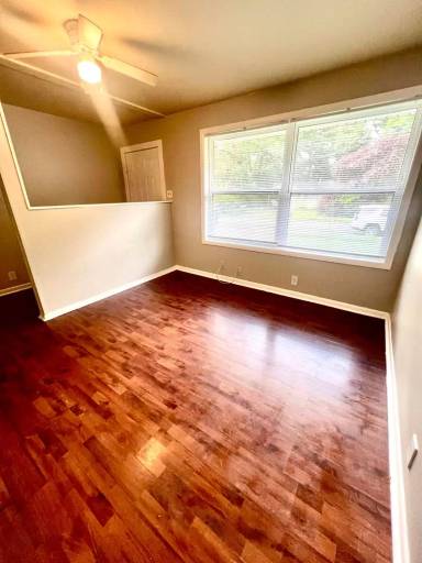 Main picture of 1812 Rosemond Ave