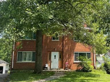 Main picture of 230 S Wayne Ave