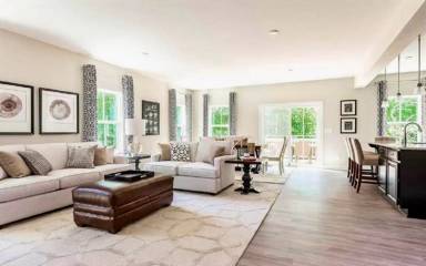 Main picture of 104 Brooke Village Dr