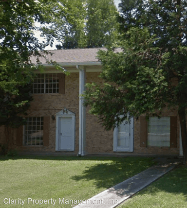 Main picture of 322 20th St NE