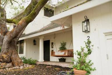 Main picture of 2925 Carissa Ct