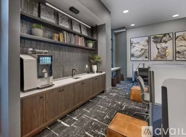 Main picture of 2500 W Fort Lee Rd