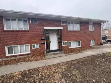 Main picture of 4626 Stockwell St