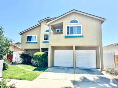 Main picture of 4377 Wilson Ave