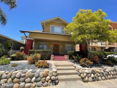 Main picture of 4054 Albatross St
