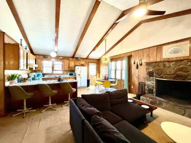Main picture of 398 New Liberty Rd