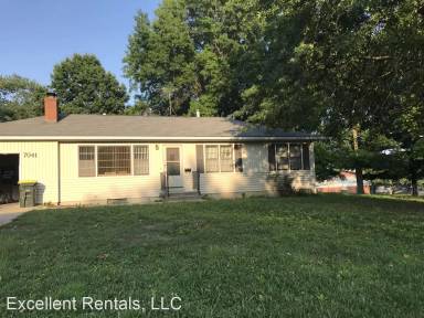 Main picture of 7041 Walmer St