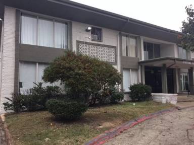 Main picture of 4821 Gaston Ave