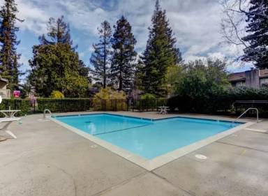 Main picture of 19820 Vineyard Ln