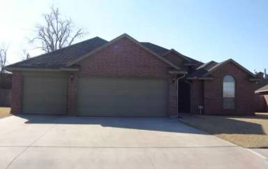 Main picture of 1236 W Churchill Way