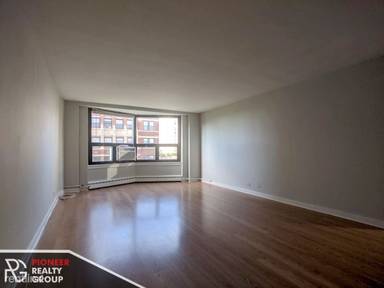 Main picture of Wellington Place Apartments