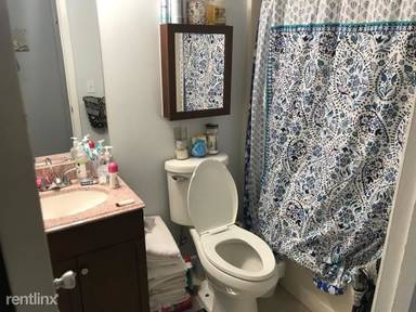 Main picture of 21900 Lake Forest Cir