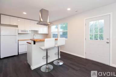 Main picture of 4358 Aragon Dr