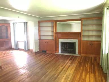 Main picture of 40-80 Romaine Ave